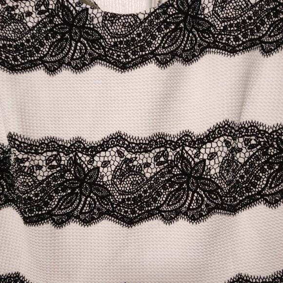 Jolibel black and white sleeveless dress. Zipper in the back, - Picture 6 of 8